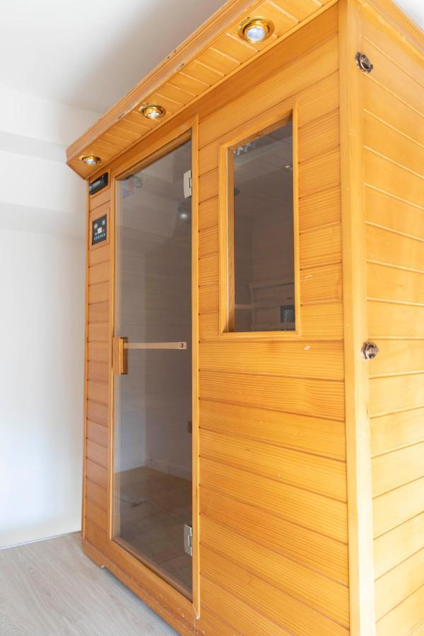 Magnifique Triplex Avec Sauna Plein Centre Ville メス エクステリア 写真