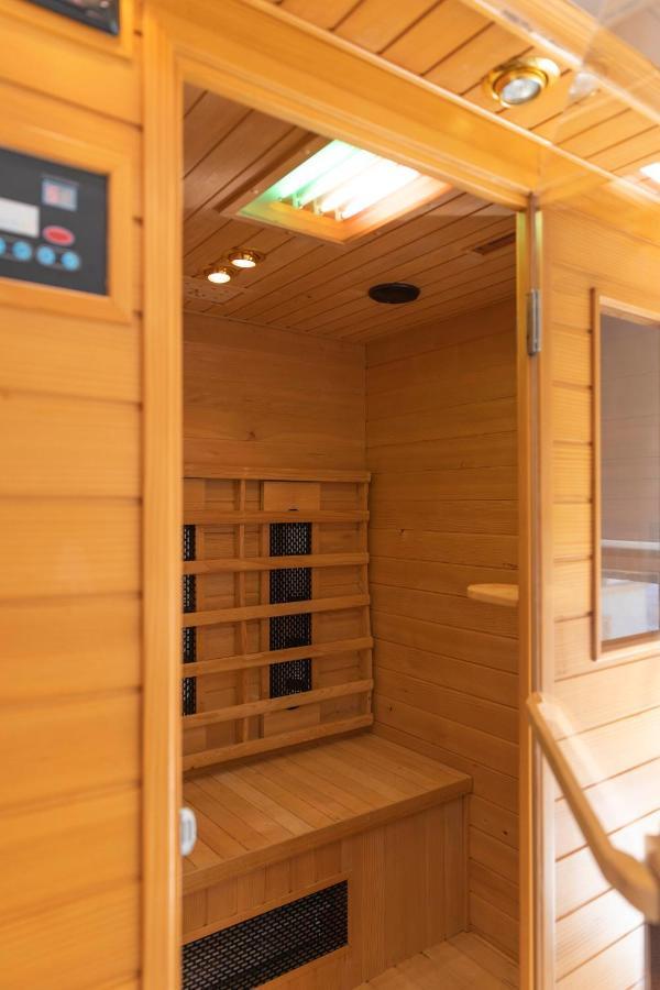 Magnifique Triplex Avec Sauna Plein Centre Ville メス エクステリア 写真